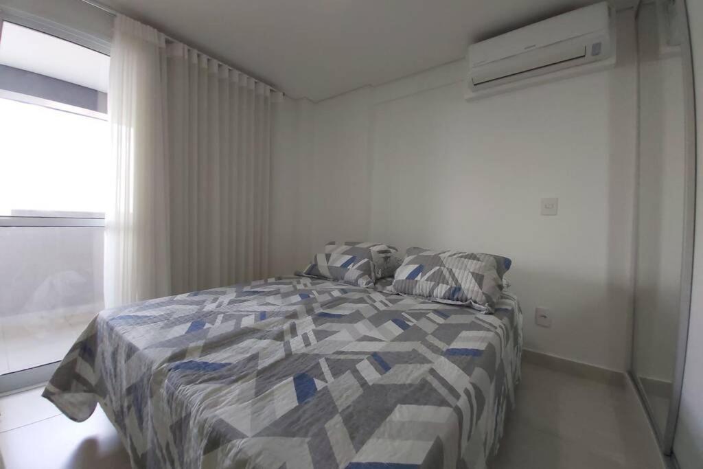  Flat todo Mobiliado com vista para o Parque Flamboyant