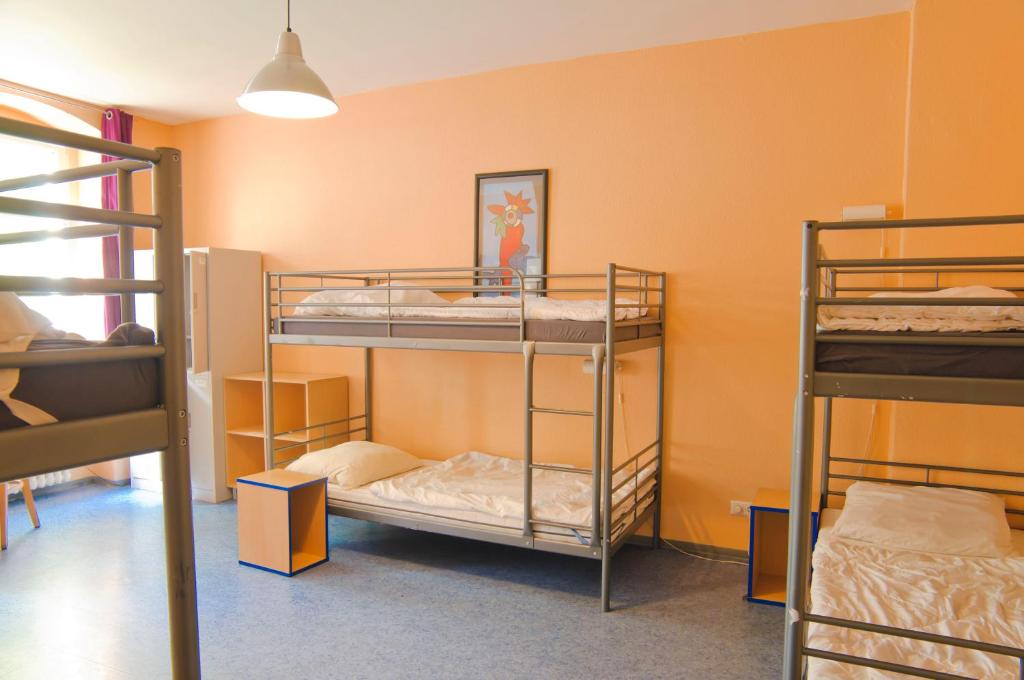 Postel nebo postele na pokoji v ubytování Happy Hotel Berlin