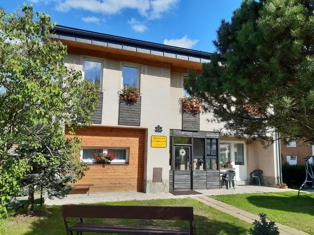 Budova, kde se penzion nachází