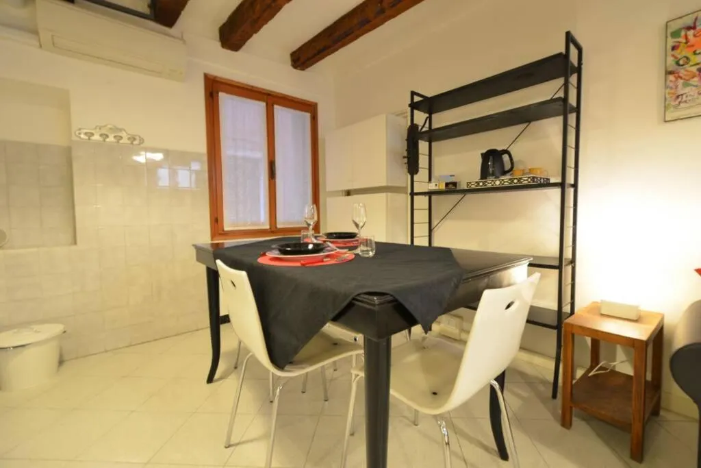 Carlo's Studio in Venice, Venice, Italy