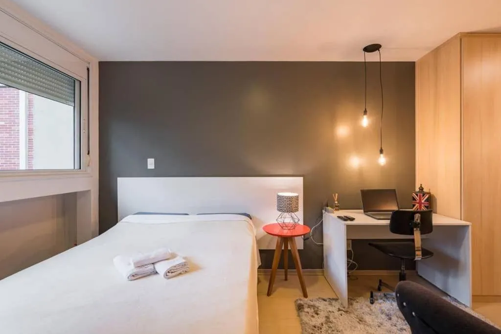Studio moderno, novo, completo próximo Av Paulista, Sao Paulo, Brazil