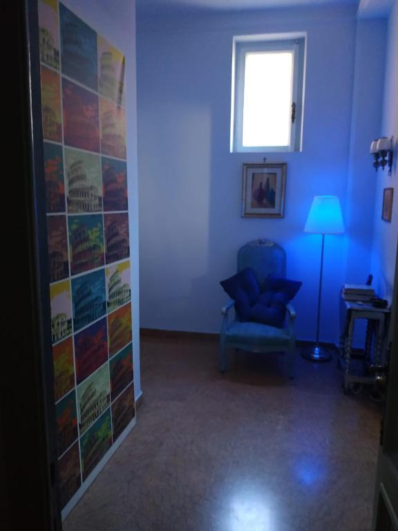 A seating area at Around The Corner Colosseo B&B