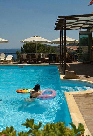 Bazén v ubytování Hotel Afea nebo v jeho okolí