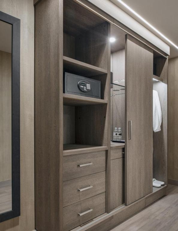 Hotel Chaco - Pièce Quadruple Avec Balcon