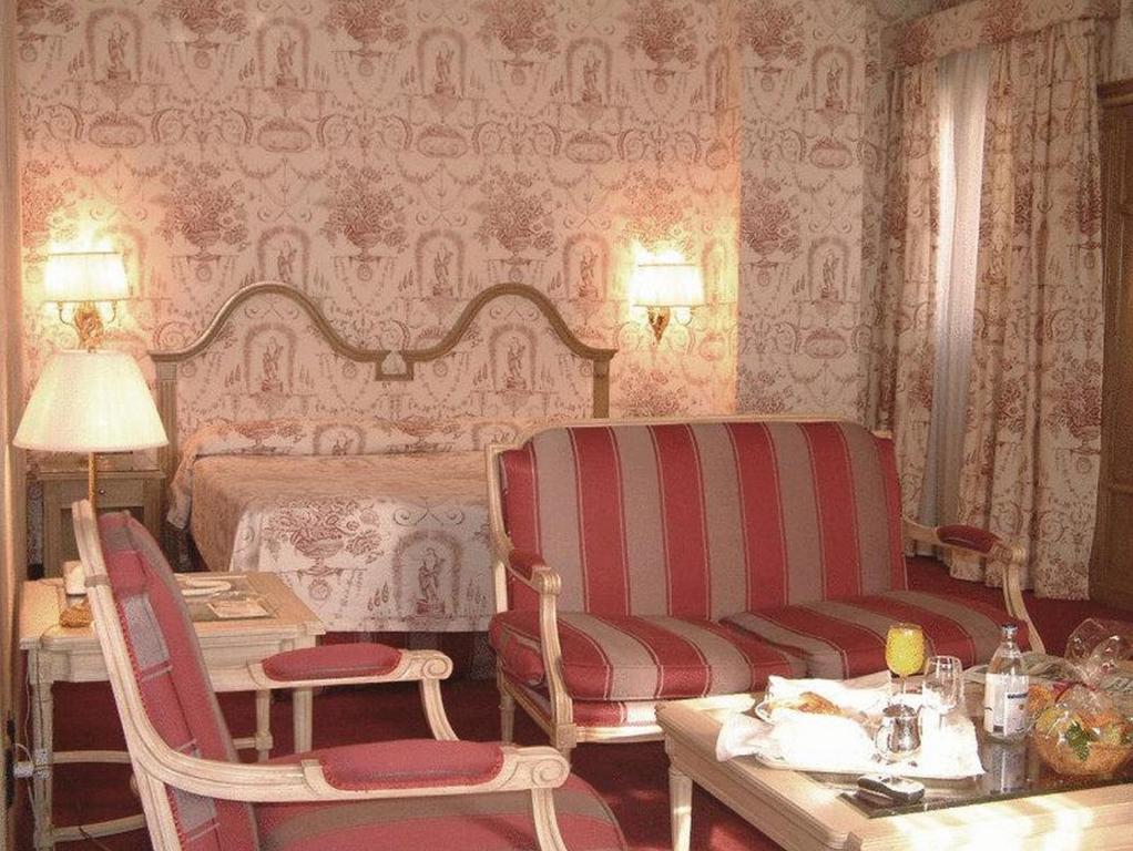 Posedenie v ubytovaní Hotel Ébora by Vivere Stays