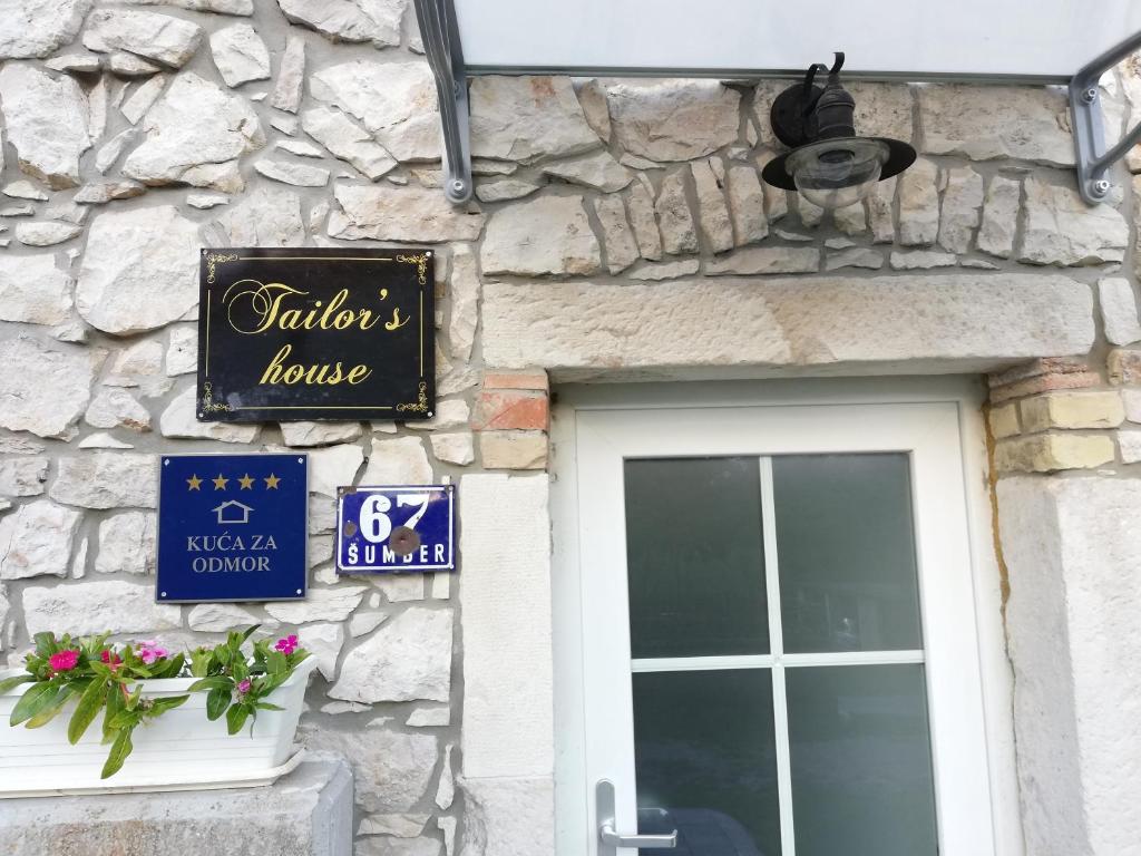 Certifikát, ocenenie alebo iný dokument vystavený v ubytovaní Tailor's house