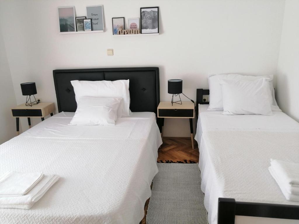 Posteľ alebo postele v izbe v ubytovaní Apartment near the sea-self check-in