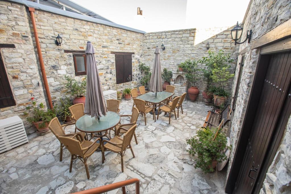 Patio nebo venkovní prostory v ubytování Iosiphis Stonebuilt House