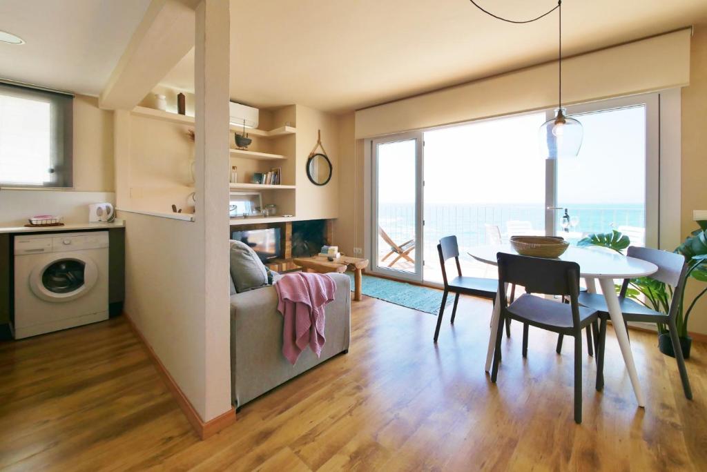 A kitchen or kitchenette at Casa Concha Apartamentos