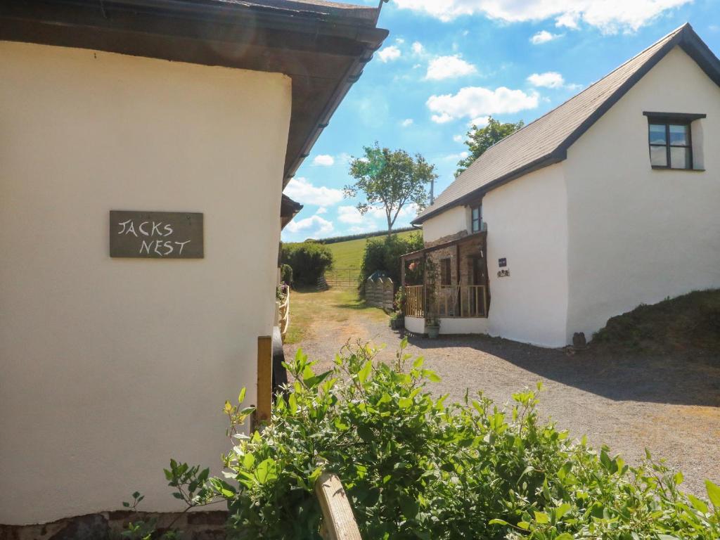 a view of the entrance to the cottage at Owl's Nest in South Molton