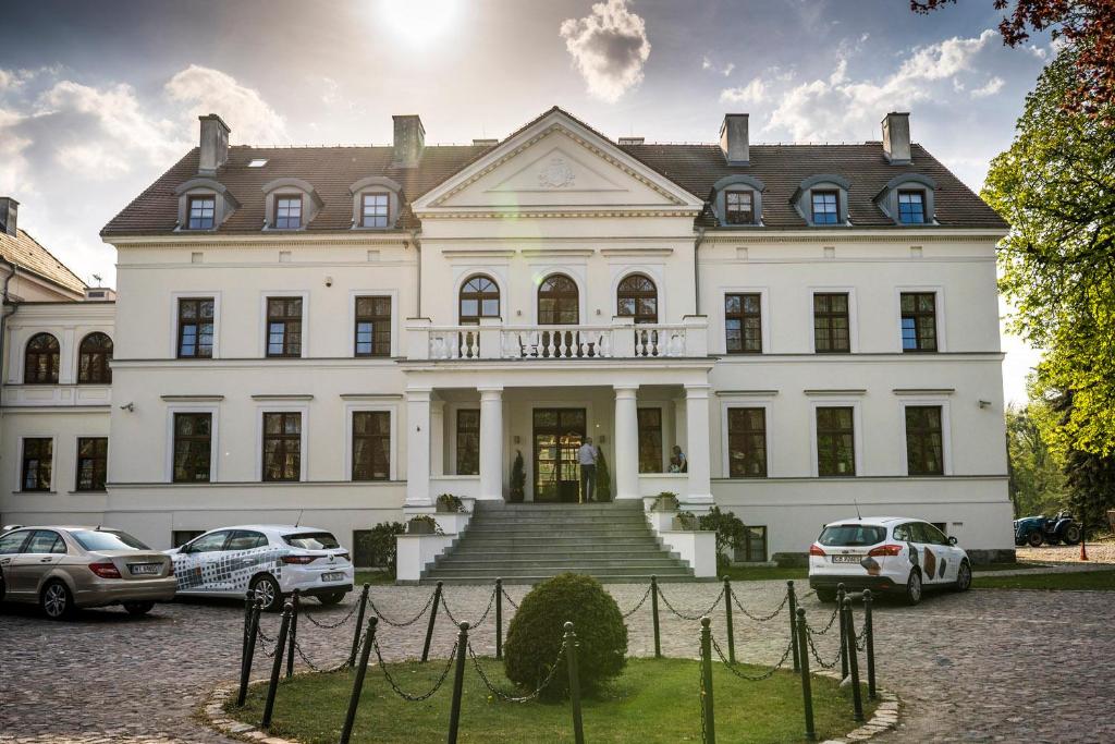 Budova, v ktorej sa hotel nachádza