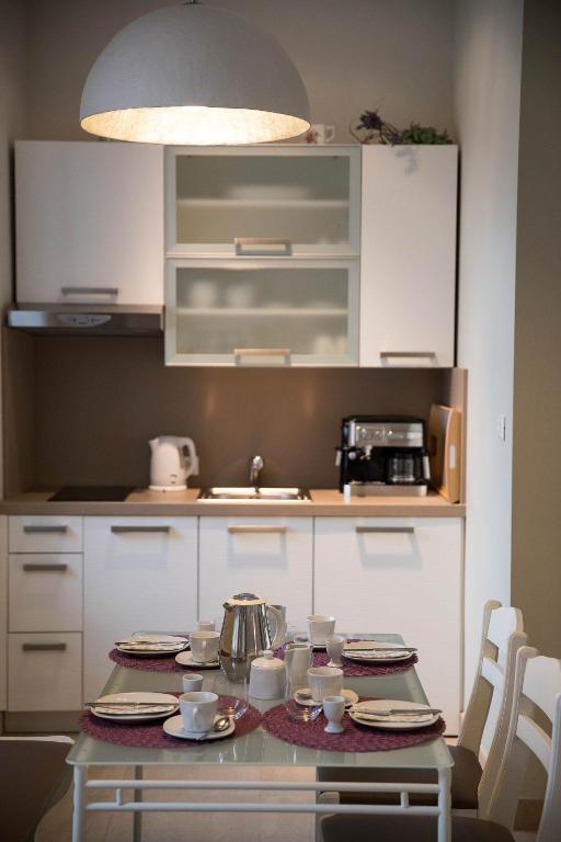 Kuchyňa alebo kuchynka v ubytovaní Apartmani Marion Crikvenica