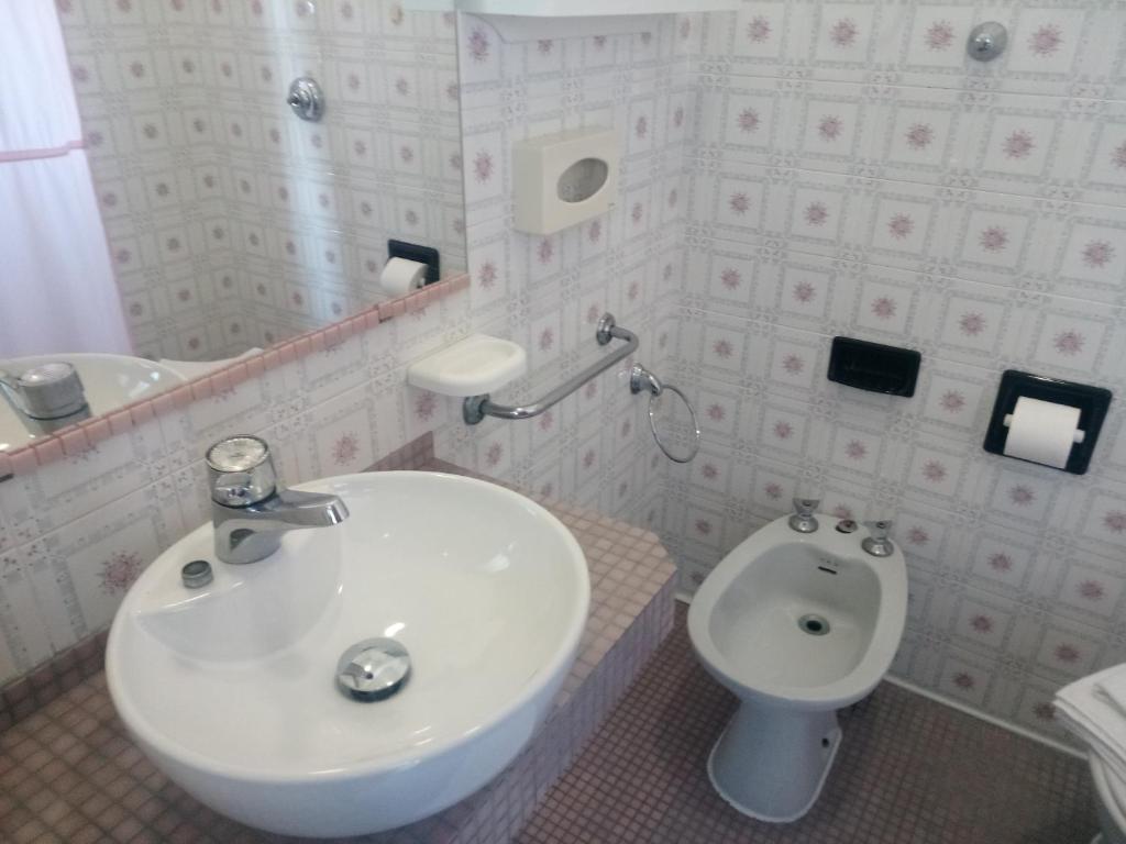 Koupelna v ubytování Hotel Welt