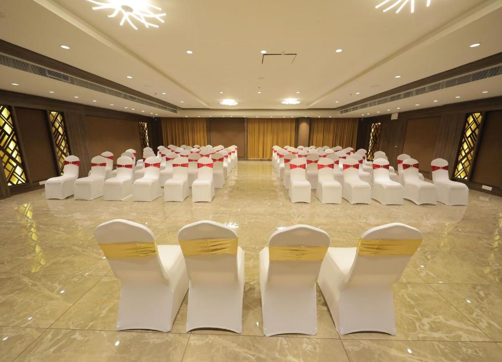 Konferenční prostory v ubytování Sarovar Portico, Somnath