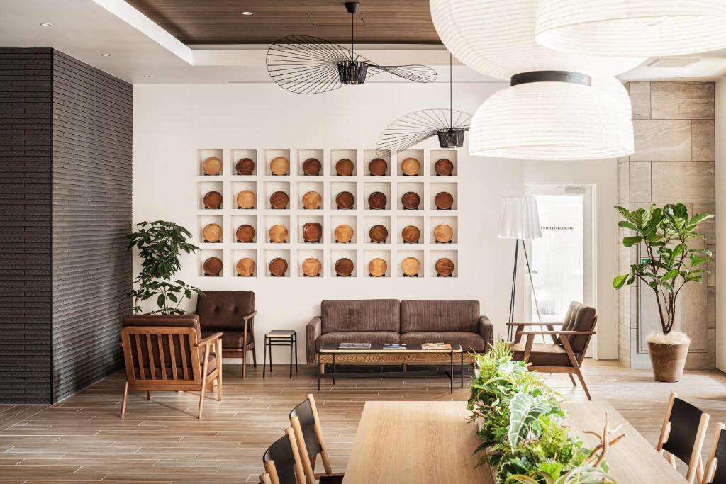 Posezení v ubytování Nest Hotel Hiroshima Ekimae