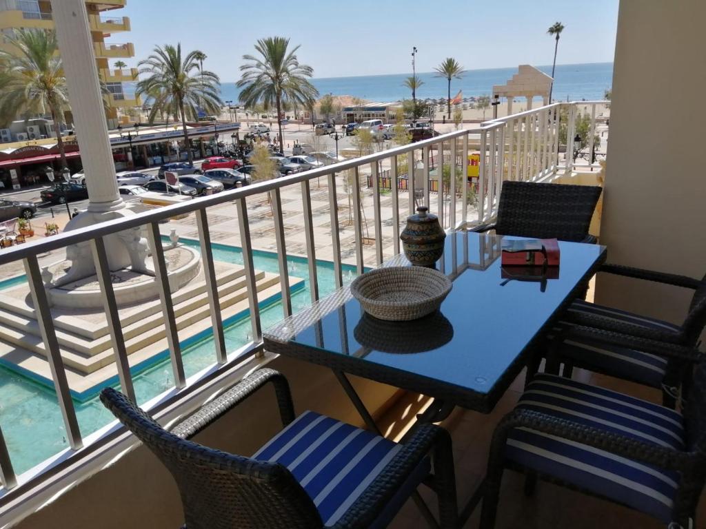 Charming apartment with sea views and English TV stations ...