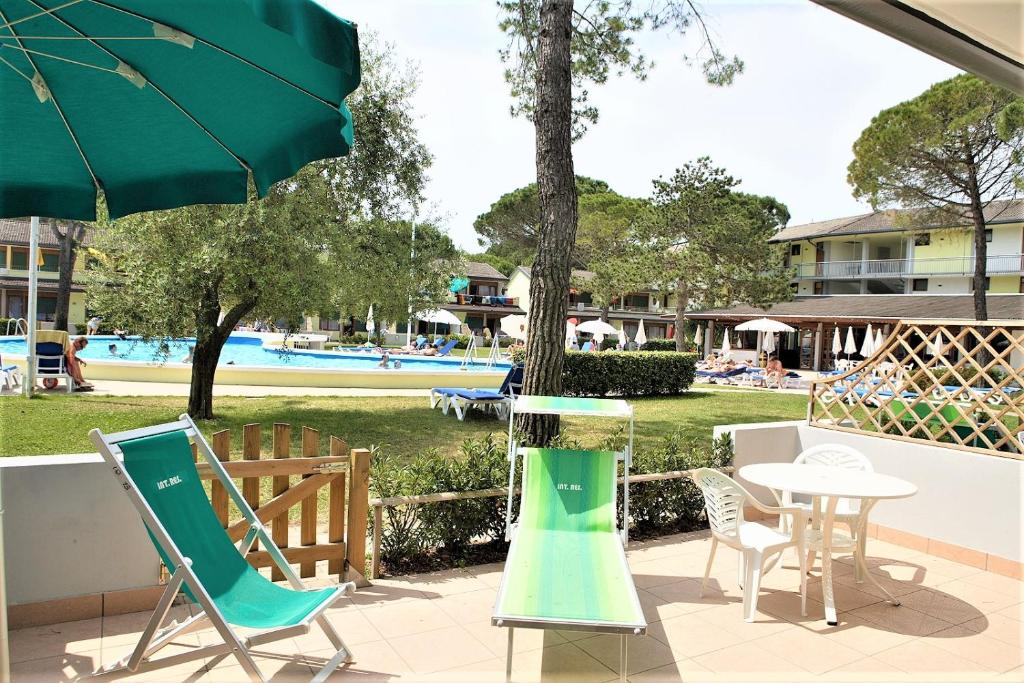 The swimming pool at or close to Bibione Residence Apartments