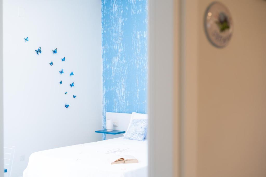 B&B L'Abbraccio - Triple Room With Private Bathroom