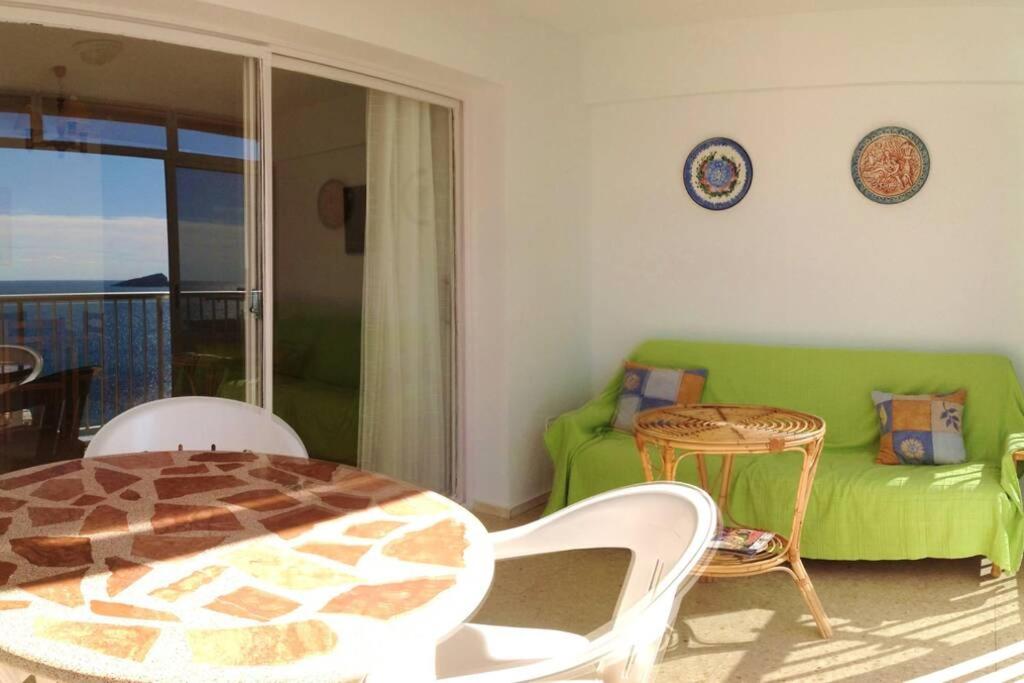 Postel nebo postele na pokoji v ubytování Apartamento en Playa de Levante Vistas impresionantes