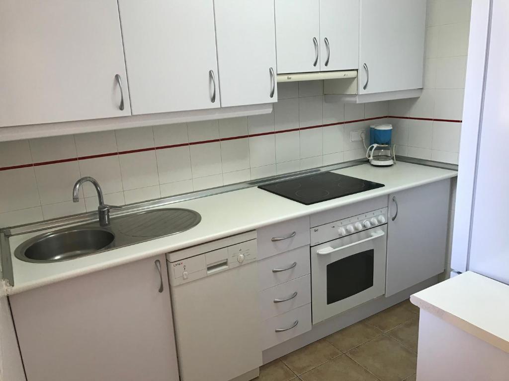 Apartamento VenAVera Playa de Baria 2 K-1D Primera Línea Gran ...