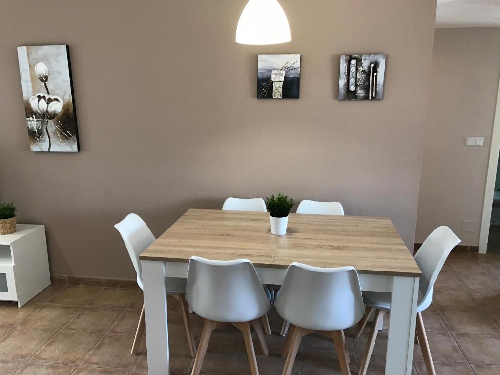 Fotografia z galérie ubytovania Apartamento VenAVera Playa de Baria 2 K-1D Primera Línea Gran Terraza y WIFI v destinácii Vera