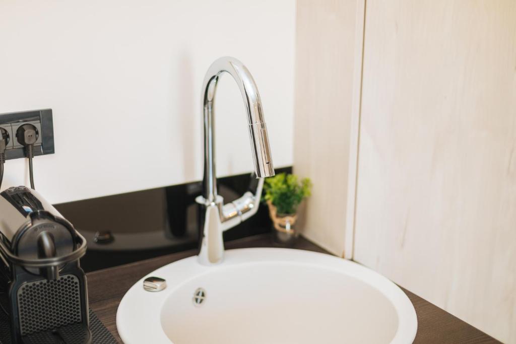 City harbour deluxe suites - 10