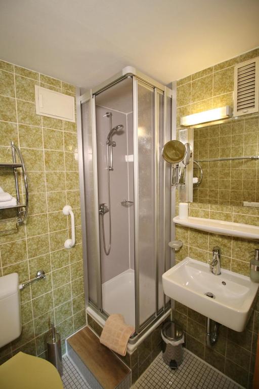Hotel Venezia - Twin Room With Shower