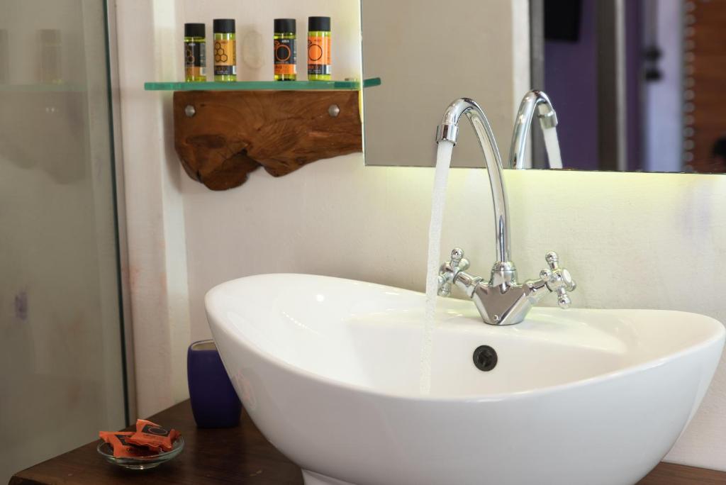 Favela Living Space - 17