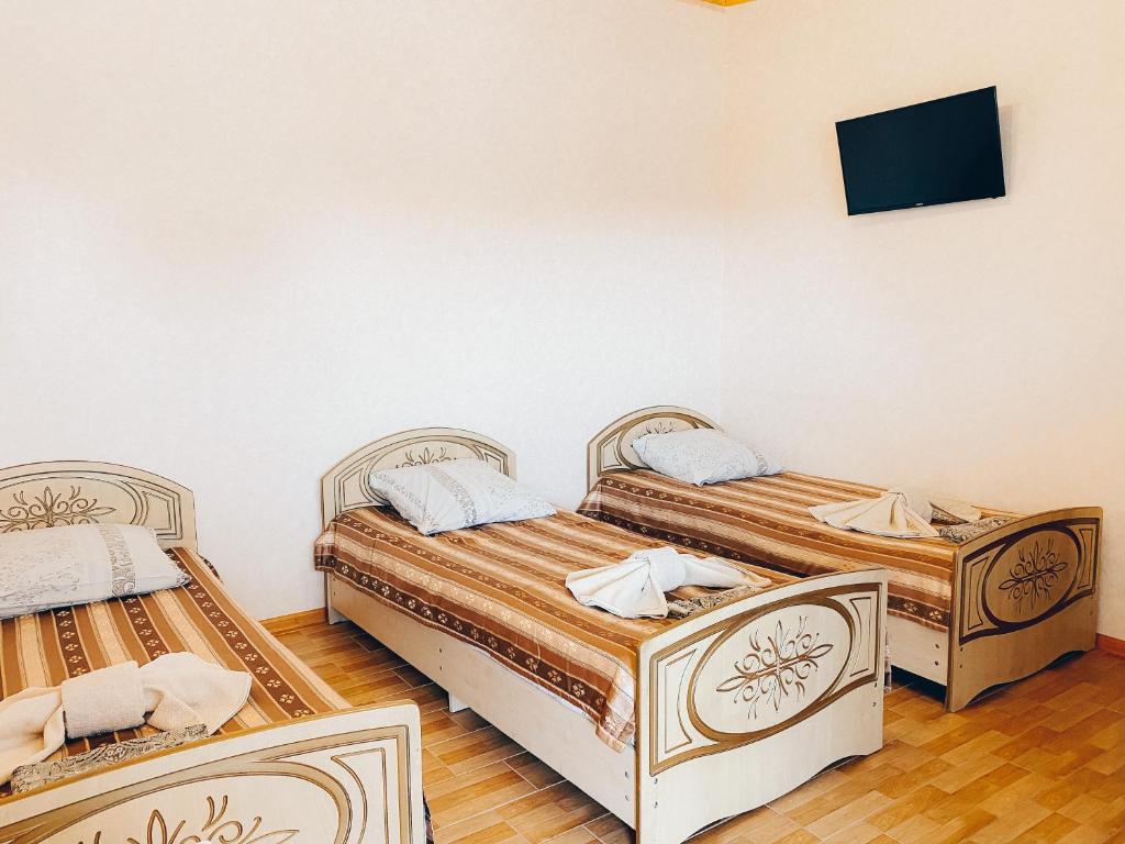 Versal 2 Guest House - Standard -Triple Room