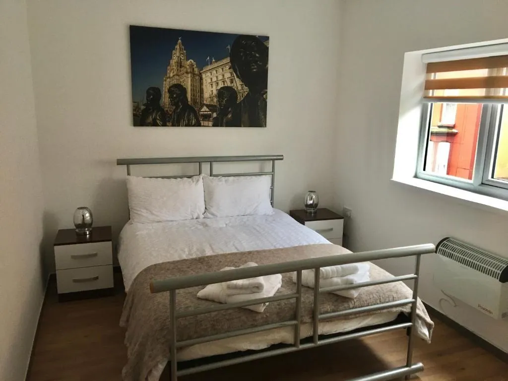 Flats near football clubs, Bayberry (NY), United Kingdom