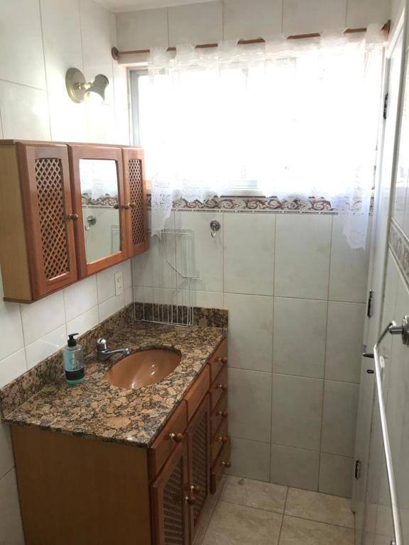  Apartamento no Alto de Teresópolis próx. Faculdade FESO