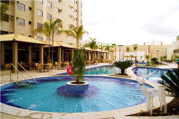 BOULEVARD POOL Top  BOULEVARD POOL Top