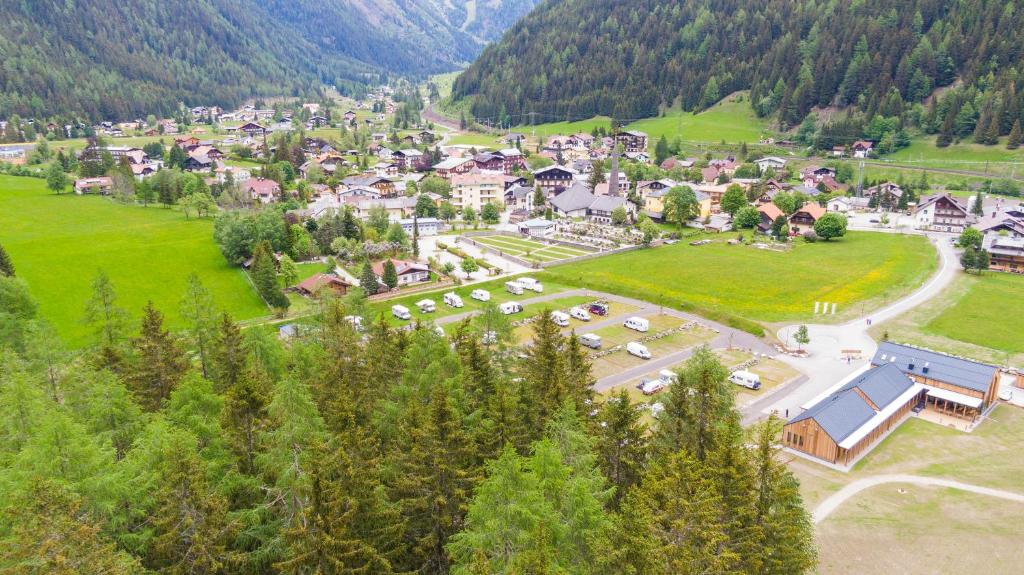 Paesaggio naturale nelle vicinanze del campeggio