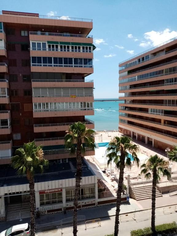 APARTAMENTO con BUENA VISTA, Torrevieja – Updated 2023 Prices