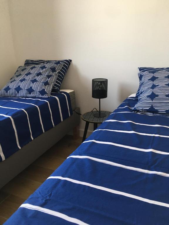 Postel nebo postele na pokoji v ubytování Kercady 2