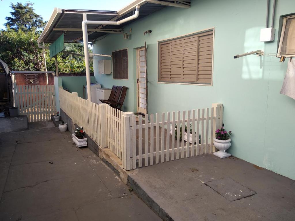 Casa 2 dorm em Botucatu próx unesp