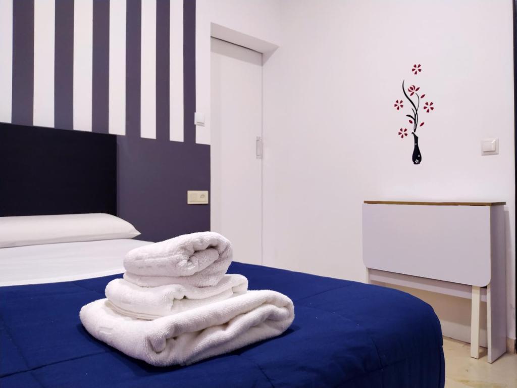 Flats Friends Plaza de la Reina, Валенсия – Обновени цени 2023