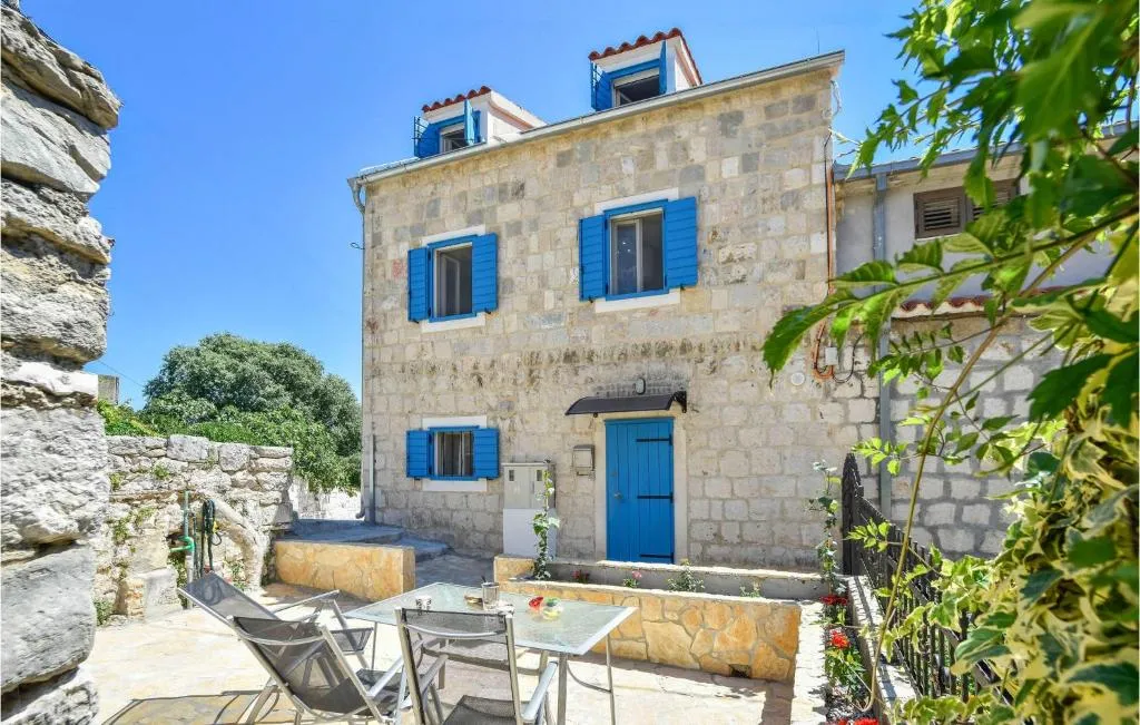 Awesome apartment in Split w/ WiFi and 1 Bedrooms, Split, Croatia
