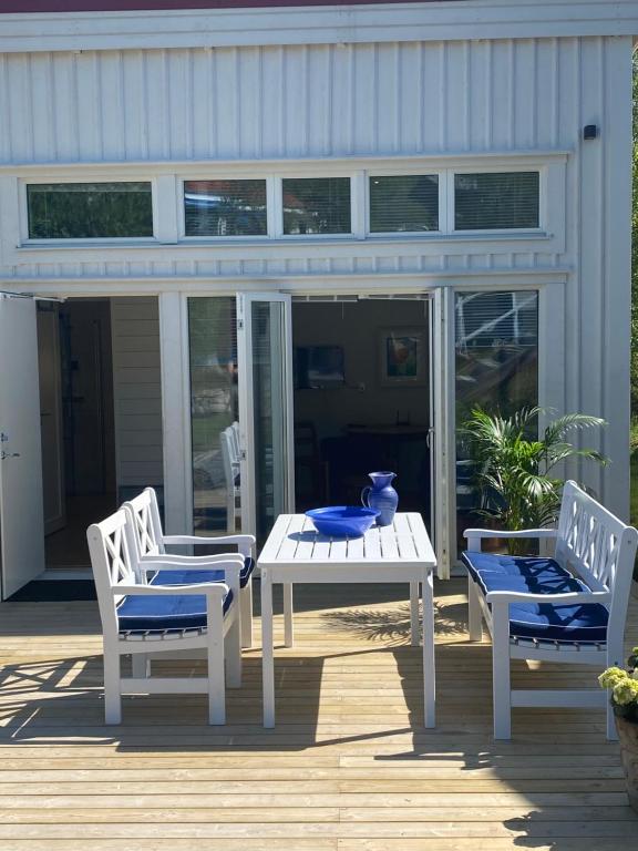 Kungsbacka nära hav och golf-sovloft 1,25 takhöjd - Housity