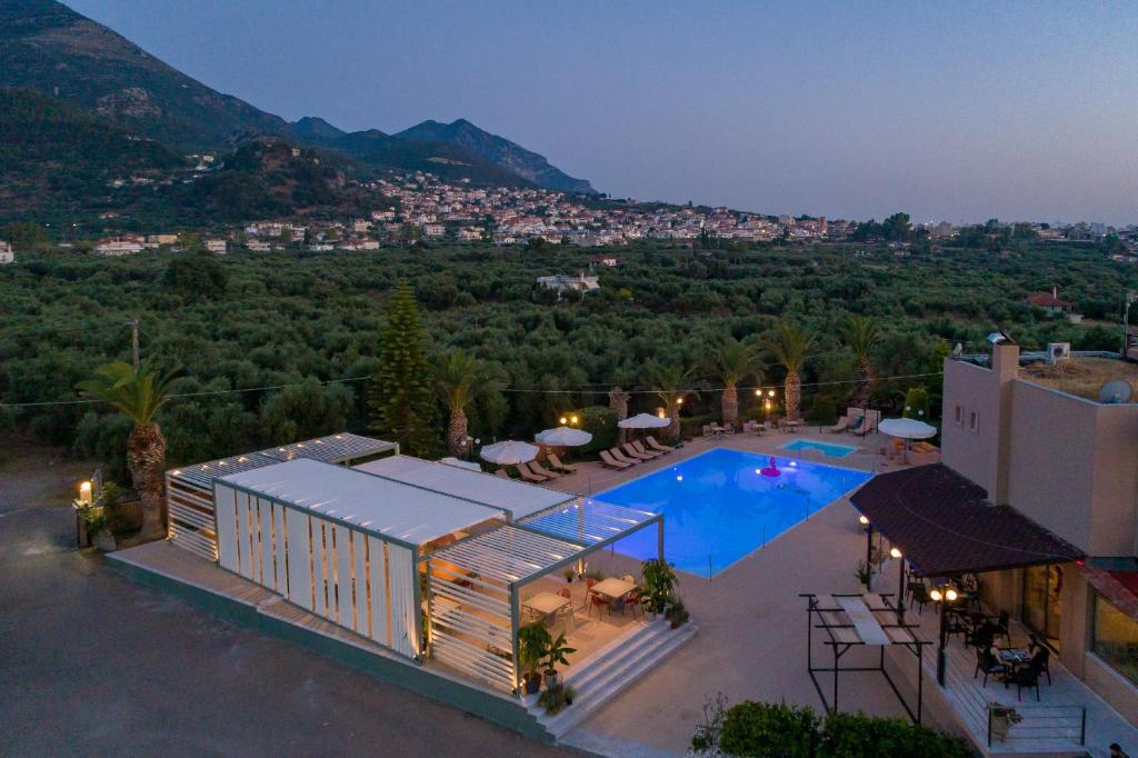 Apollo Resort Art Hotel 