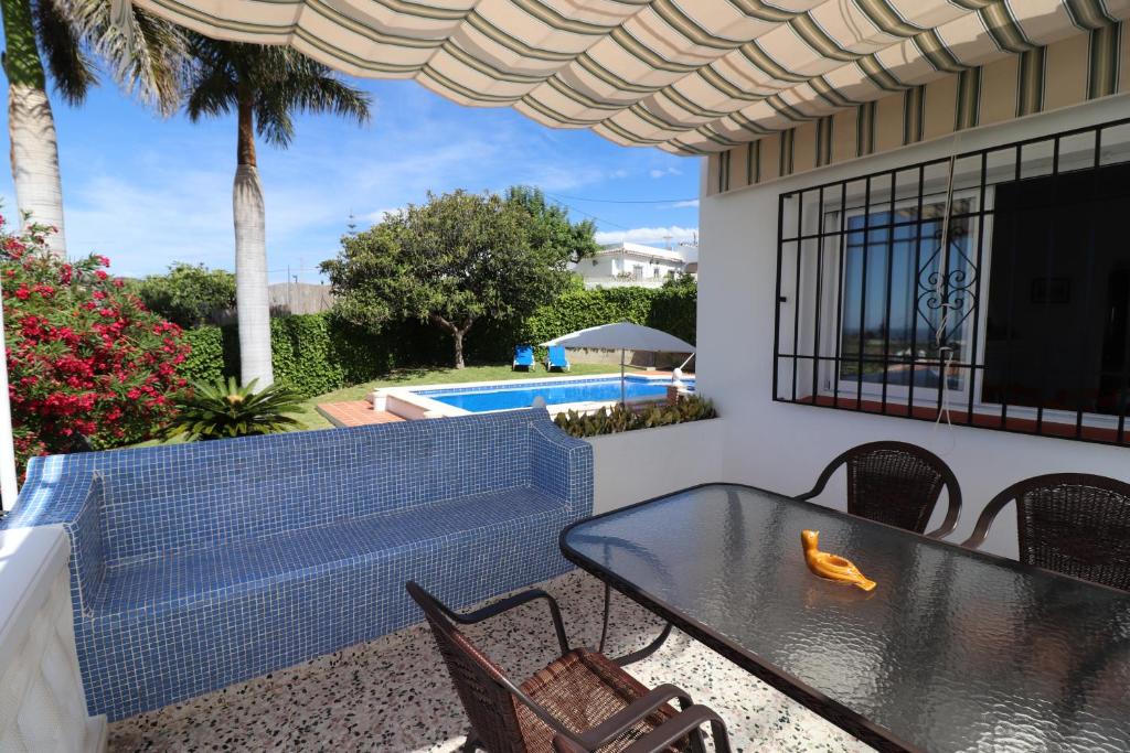 Bazén v ubytování Villa el Romeral SpainSunRentals 1112 nebo v jeho okolí