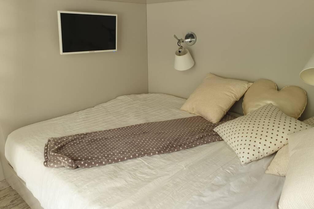 Posteľ alebo postele v izbe v ubytovaní APARTAMENTO 1ª LINEA DE MAR CAMBRILS VILAFORTUNY