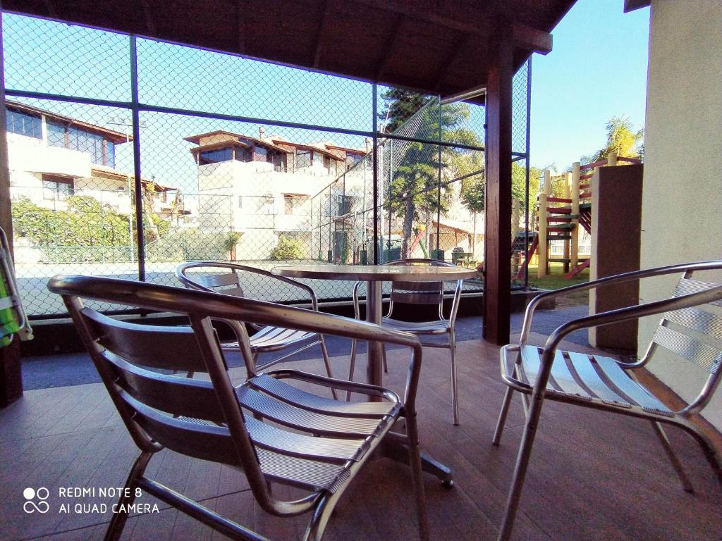  Lindo Triplex- QUADRA DE TÊNIS-PISCINA