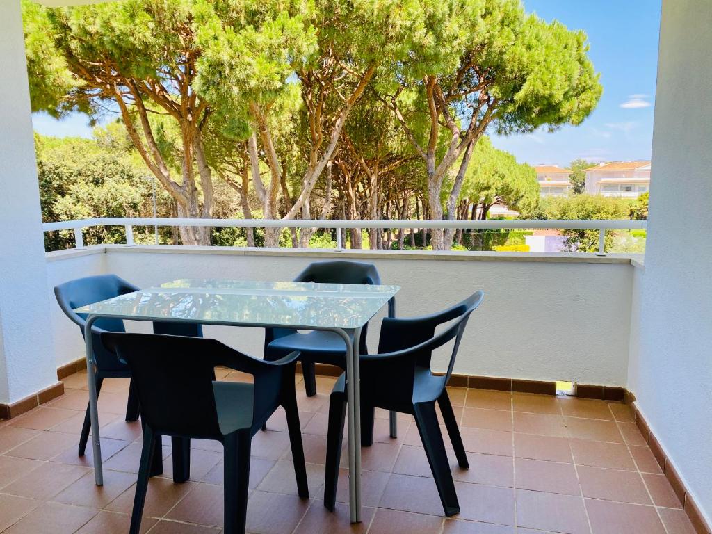 Apartamentos Plus Costa Brava Pals - Two-Bedroom Apartment