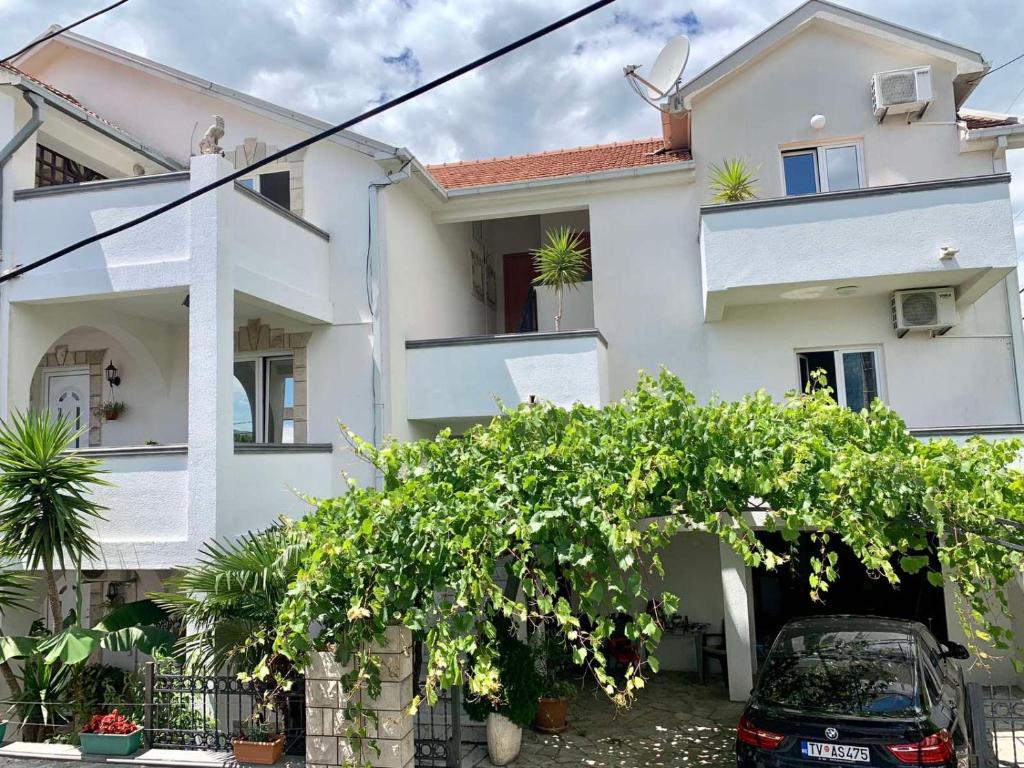 Budova, kde se apartmán nachází