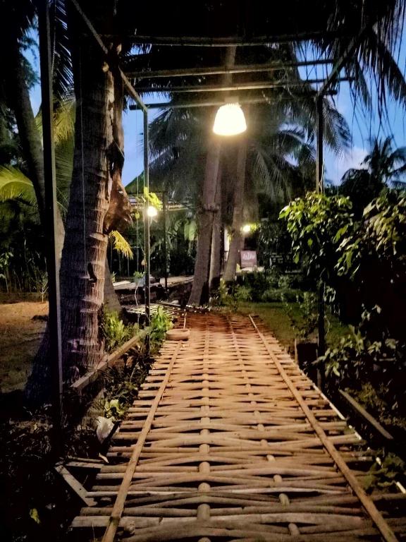 Zahrada ubytování ComeHome Lamphun