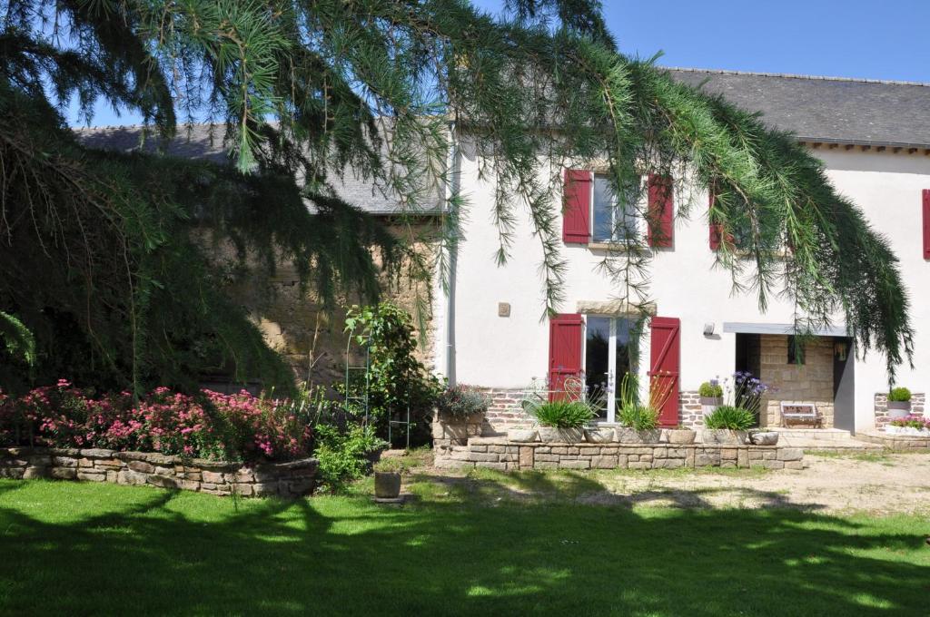 Perrault Gites - Two-Bedroom House