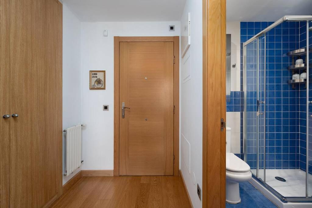 Kép Apartamento soleado, aparcamiento gratuito, a pie del centro szállásáról Oviedóban a galériában