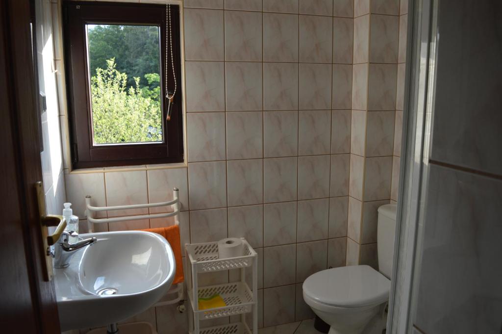 Kúpeľňa v ubytovaní Agroturystyka Skałka