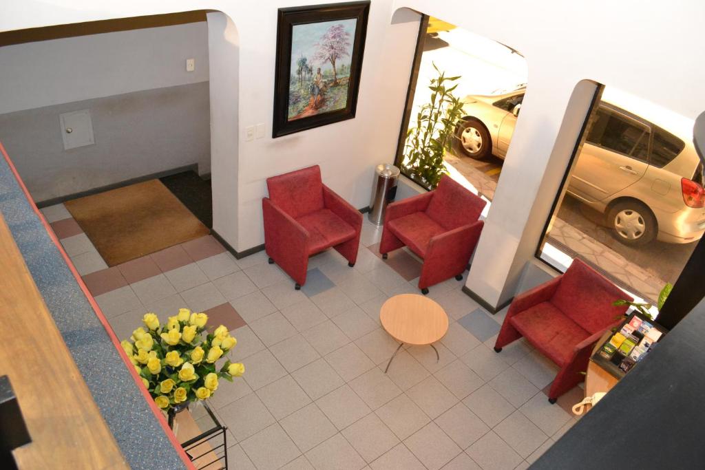Prostor za sedenje u objektu Hotel Amalfi